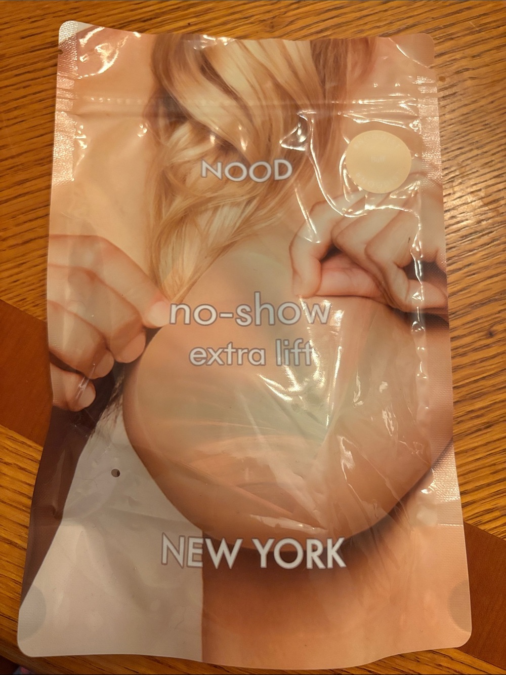 No-Show Extra Lift Adhesive Bra